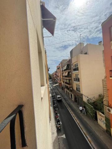 Sevilla Alicante Bagian luar foto